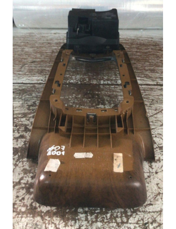 Moldura Console Central Peugeot 607 2001