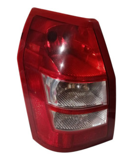 Lanterna Esquerda Chrysler 300c 2005 2006 2007 2008 Esquerdo/motorista Vermelho Lanterna Esquerda Chrysler 300c 2005 2006 2007 2008 Esquerdo/motorista Vermelho