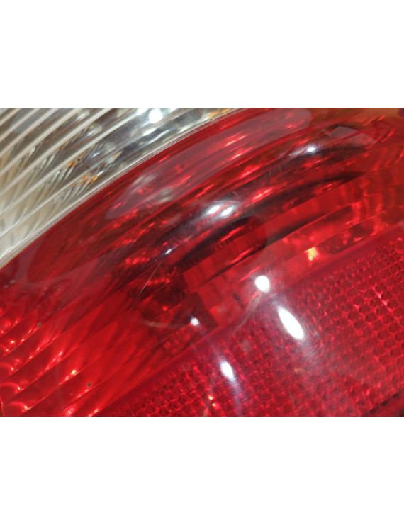 Lanterna Direita Mercedes Ml320 Ml500 2001 - 2006 Direito/passageiro Vermelho