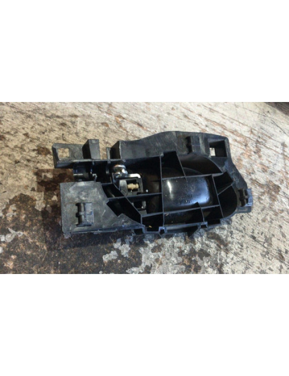 Maçaneta Interna Traseira Esquerda Peugeot 3008 2012 Traseira