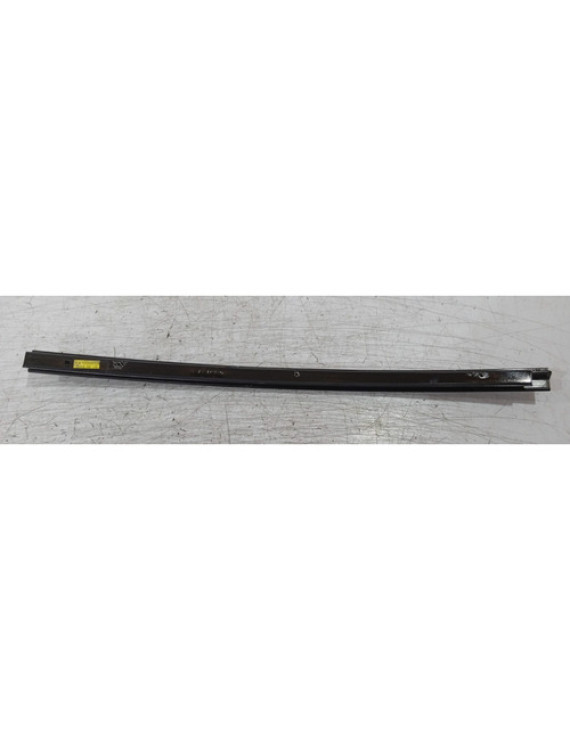 Canaleta Do Vidro Traseiro Esquerdo Bmw 135i 2015 Preto