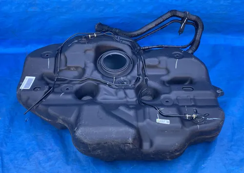 Tanque Combustível Civic G10 2.0 2017 2018 2019 2020 2021 Tanque Combustível Civic G10 2.0 2017 2018 2019 2020 2021