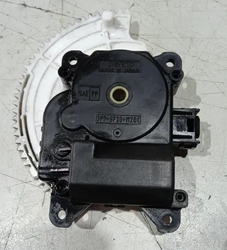 Atuador Caixa Ar Hilux Rav4 2014 / 063800-0172