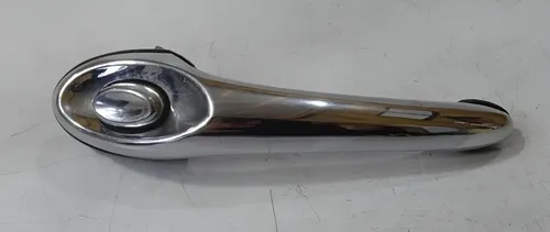 Maçaneta Externa Traseira Esquerda Pt Cruiser 2001 - 2010 Prateado Traseira