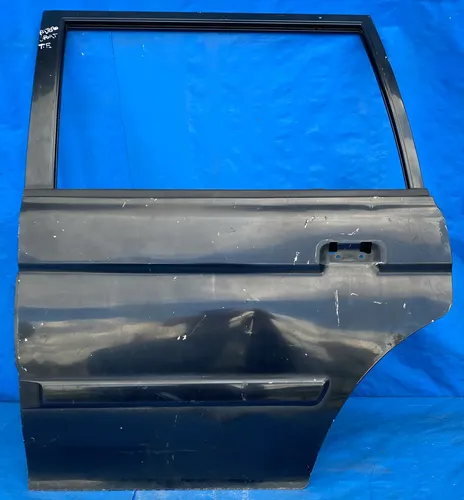 Porta Traseira Esquerda Pajero Sport 1997 Á 2007 / Detalhe Traseira Esquerdo Preto