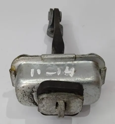 Limitador Porta Dianteira Direita Korando 2011 - 2014