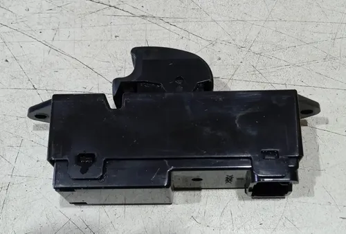 Botão Comando Vidro Dianteiro Direito Triton 2008 - 2016