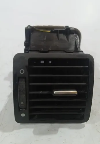 Difusor De Ar Painel Direito Audi A8 2000 - 2003 Difusor De Ar Painel Direito Audi A8 2000 - 2003