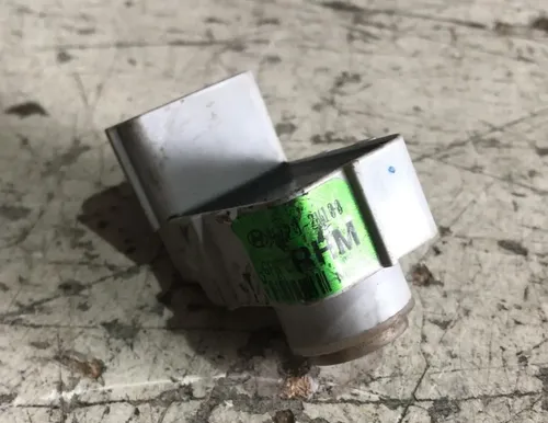 Sensor Estacionamento Veloster 2012 - 2015 / 95720-2v100 Branco