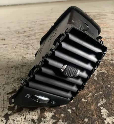 Difusor Ar Central Direito Grand Cherokee 2015
