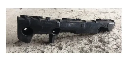 Suporte Guia Parachoque Diant Esquerdo Hilux 2012 - 2015