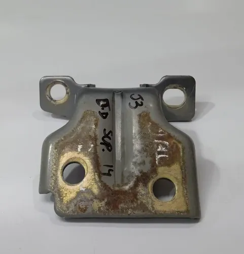 Dobradiça Superior Porta Dianteira Direita J3 2011