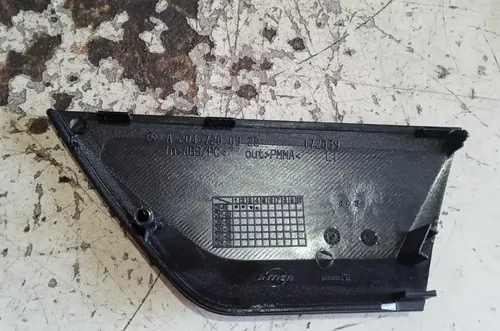Acabamento Forro Porta Dianteira Esquerda Mercedes C180 2012