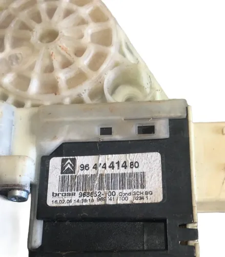 Motor Vidro Dianteiro Direito C4 2004 - 2013