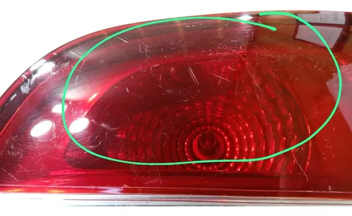 Lanterna Traseira Direita Tampa Siena 2008 A 2015 Direito/passageiro Vermelho