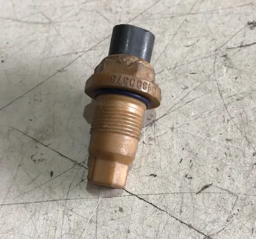 Sensor De Rotação Cambio Caravan / 04800878