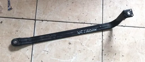 Suporte Do Tanque Lado Direito Mercedes E250 2014