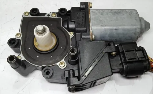 Motor Vidro Dianteira Esquerda Audi A4 1996 - 2003