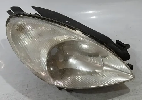Farol Direito Xsara Picasso 2001 - 2007 / Detalhe Direito Farol Direito Xsara Picasso 2001 - 2007 / Detalhe Direito