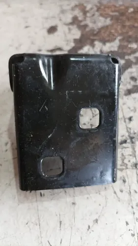 Angulo De Fixação Lado Direito Mercedes C180 C300 2015