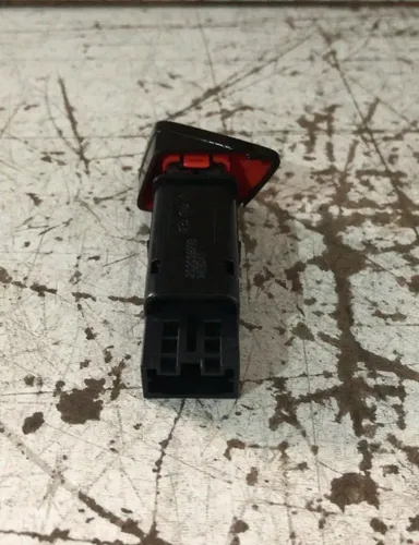 Botão Comando Pisca Alerta Sonata 2014 Preto
