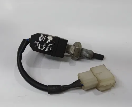 Sensor Interruptor Pedal Embreagem J3 2010 - 2014 Preto Sensor Interruptor Pedal Embreagem J3 2010 - 2014 Preto