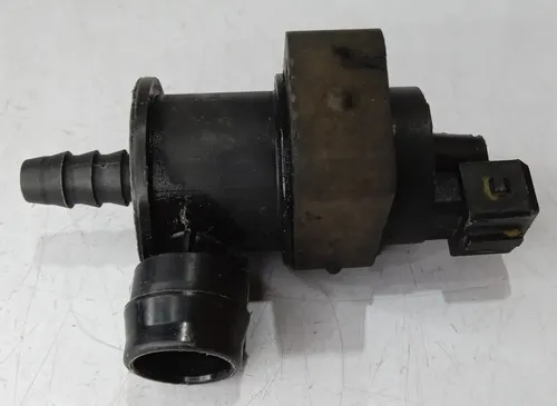 Válvula De Vácuo Volvo Xc60 3.0 2008 - 2014 / 8653857