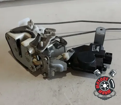 Fechadura Da Porta Traseira Esquerda Galant Pajero Tr4 97-03