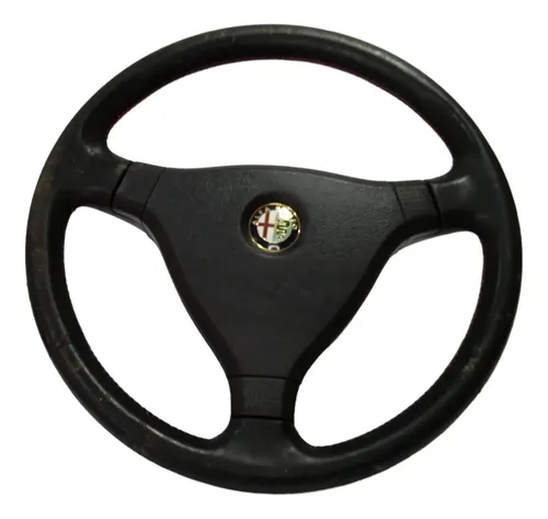 Volante Alfa Romeo 145 Quadrifogilo 1990 Volante Alfa Romeo 145 Quadrifogilo 1990