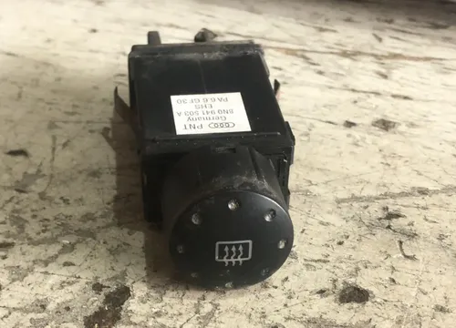 Botão Desembaçador Traseiro Audi Tt 2001