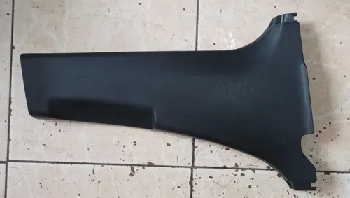 Moldura Inferior Coluna Central Direito Corolla 2017 - 2020