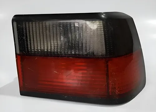 Lanterna Direita Xantia 1994 1995 19996 1997 1998 1999 Direito/passageiro Vermelho