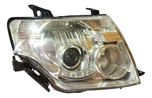 Farol Direito Pajero Full 2011 2012 2013 2014 2015 2016 Direito/passageiro Farol Direito Pajero Full 2011 2012 2013 2014 2015 2016 Direito/passageiro