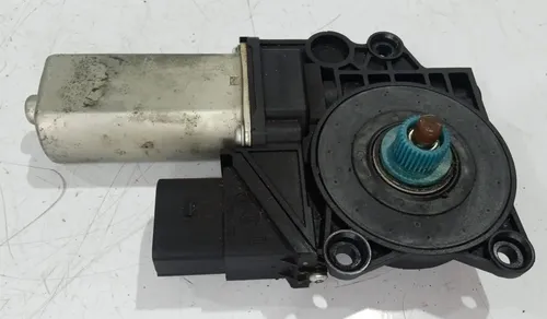 Motor De Vidro Traseiro Direito Bmw 320i 2007 - 2011