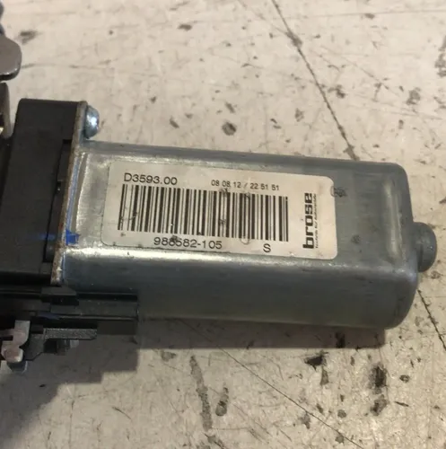 Motor Regulagem Banco Esquerdo Audi A6 Jetta 2012
