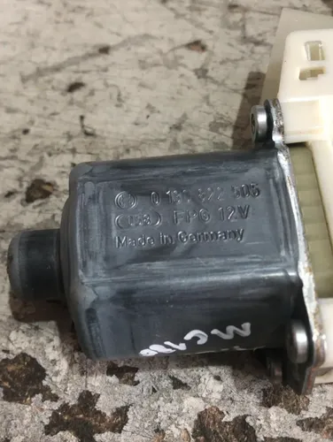 Motor Vidro Traseiro Esquerdo Mercedes C180 C200 2009 - 2012