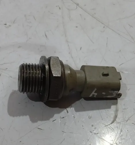 Sensor De Pressão Do Óleo C4 2.0 2004 / 963299 Sensor De Pressão Do Óleo C4 2.0 2004 / 963299