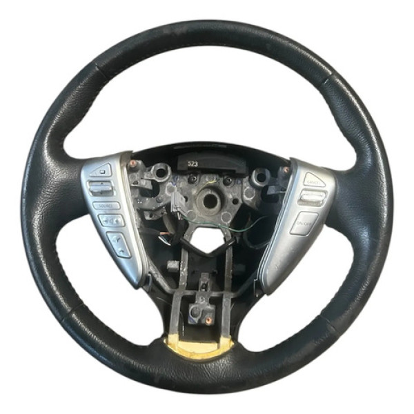 Volante Multifuncional Nissan Sentra 2014 Preto
