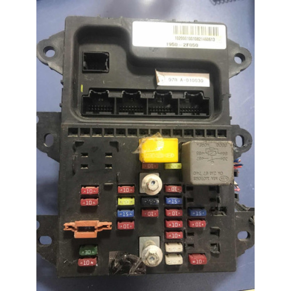 Caixa De Fusível Interna (919502f050) Kia Cerato