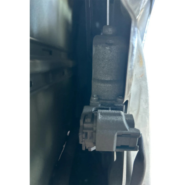 Máquina De Vidro Porta T/e Nissan Livina 2009/14