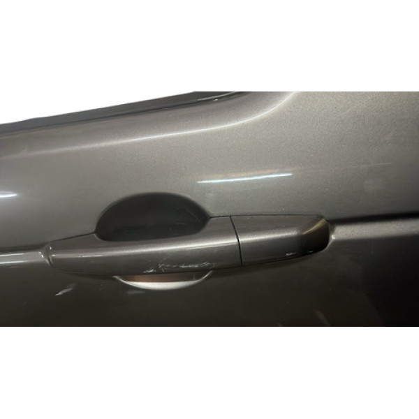 Maçaneta Externa Porta T.e Land Rover Discovery Sport 15/19 Dourado Traseira