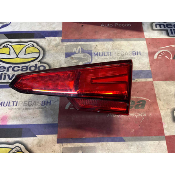 Lanterna Tampa T.d (8w5945076) Audi A4 2016 / 2019 Direito/passageiro Vermelho