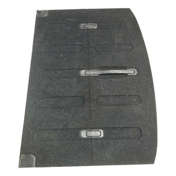 Tampão Inferior Porta Malas (31332549) Volvo V40 2013/2017 Preto
