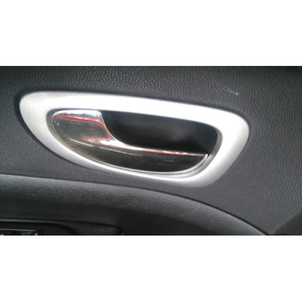 Maçaneta Interna Dianteira Esquerda Peugeot 307  Prata Dianteira