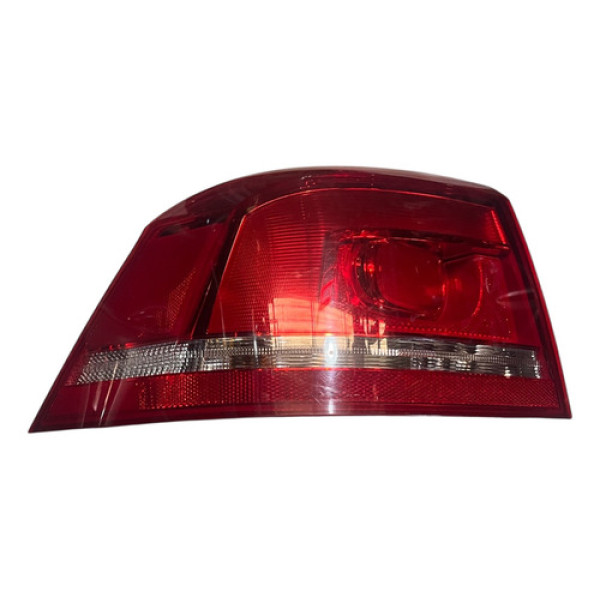 Lanterna Traseira Esquerda Volkswagen Passat 10/15 Canto Esquerdo/motorista Vermelho