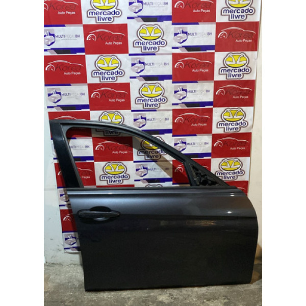 Porta Dianteira Direita Bmw 320 2013 / 2018 Dianteira Direito Cinza