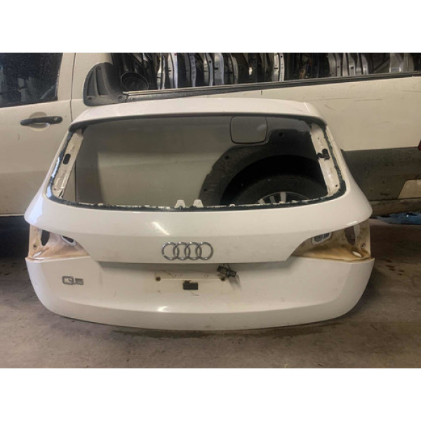 Tampa Traseira C/ Aerofolio Audi Q5 2009 / 2012 Branco