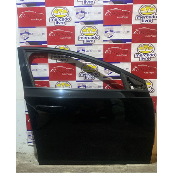 Porta Dianteira Direita Volvo V40 2013 / 2021 Dianteira Direito Preto