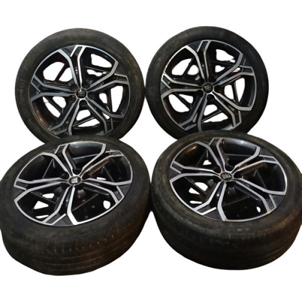 Jogo De Rodas 18 Original C/ Pneus Fiat Fastback Prateado