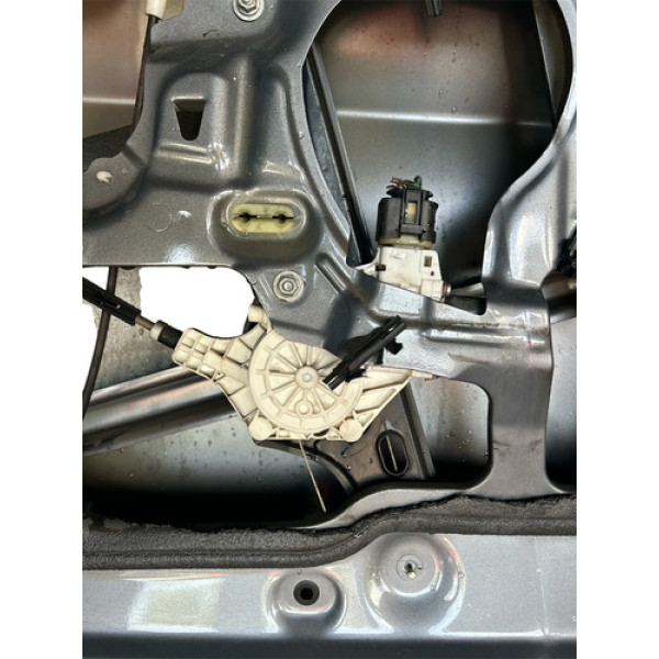 Máquina Vidro Porta D/e Bmw 318i 2004/11